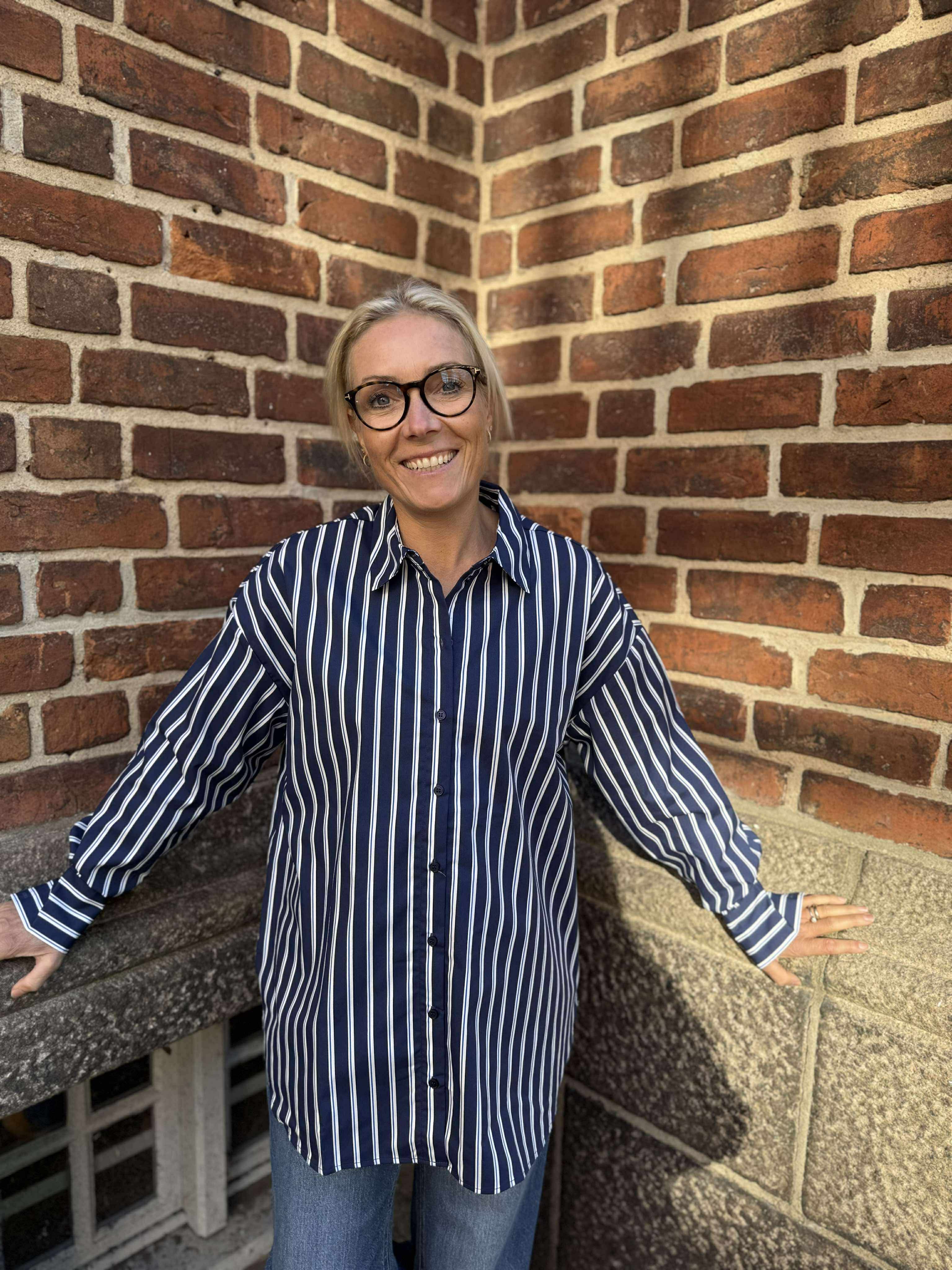 VMSINE Shirt - Navy Blazer